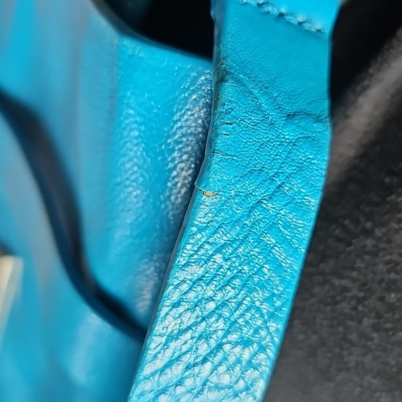 Final $! Marc Jacobs Bright Blue Crossbody Bag - Picture 5 of 10